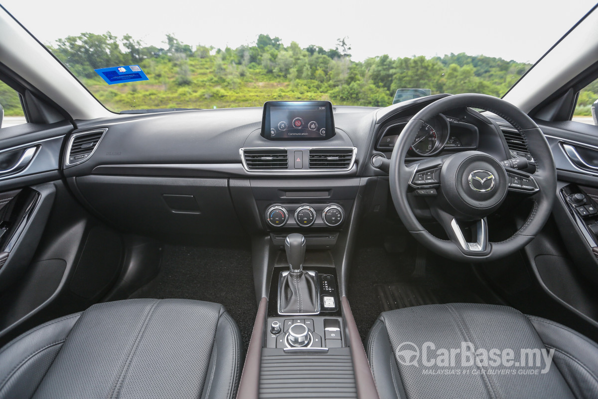 Mazda 3 Sedan Bm Facelift 2017 Interior Image 39089 In