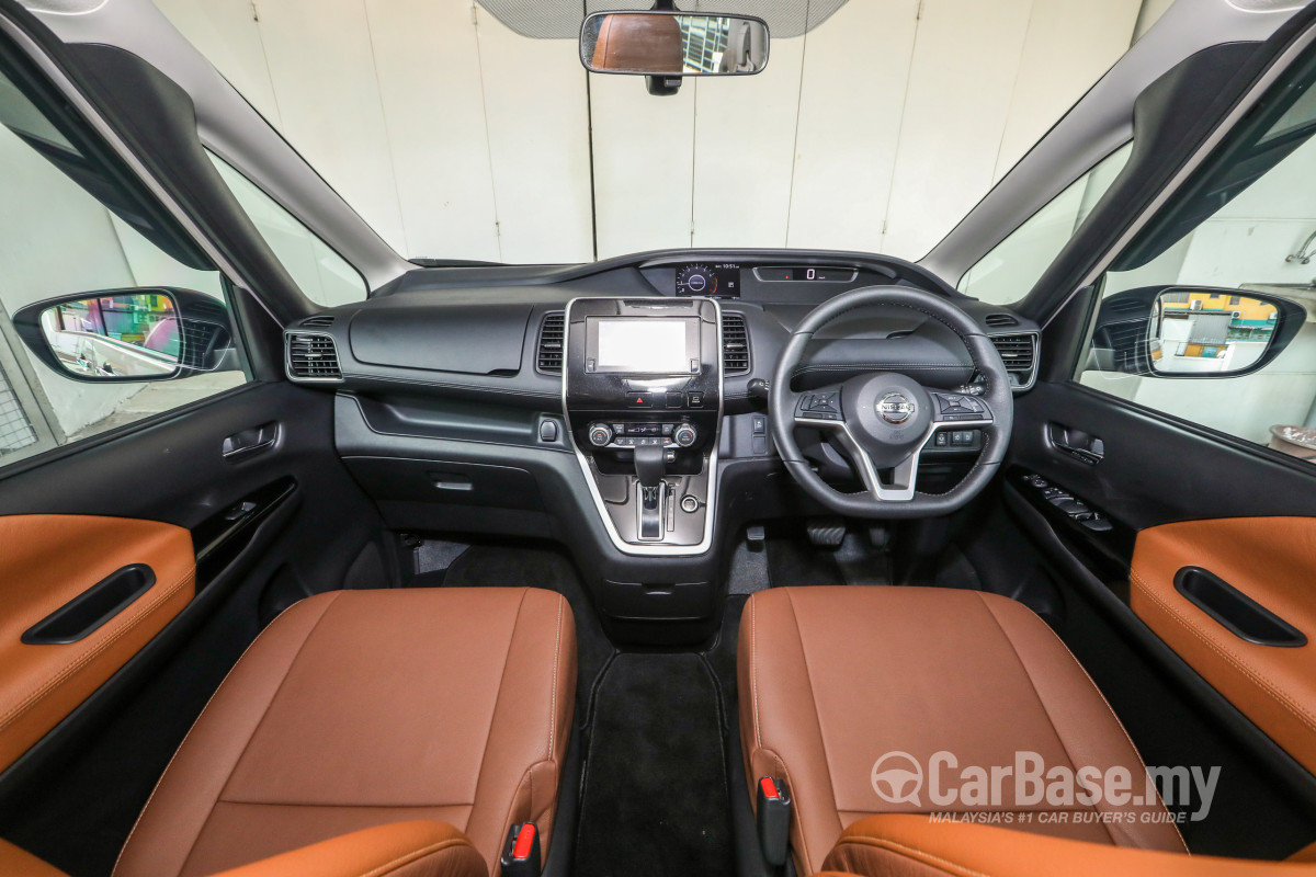 Nissan Serena S-Hybrid C27 (2018) Interior Image in 