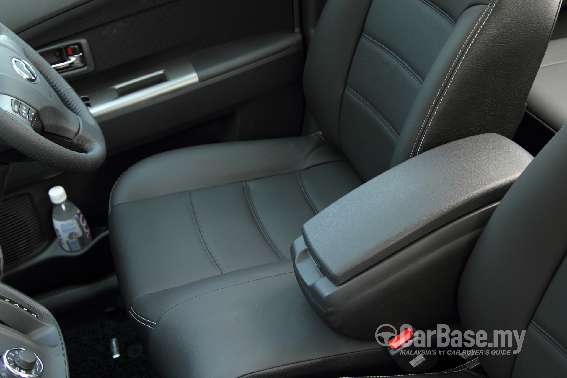 Perodua Alza Mk1 Facelift (2014) Interior Image #8409 in 