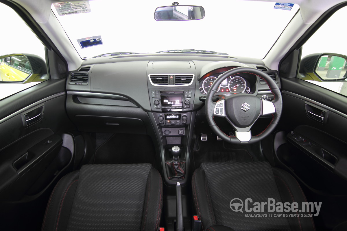 Suzuki Swift Sport Zc32s 2013 Interior Image 6779 In