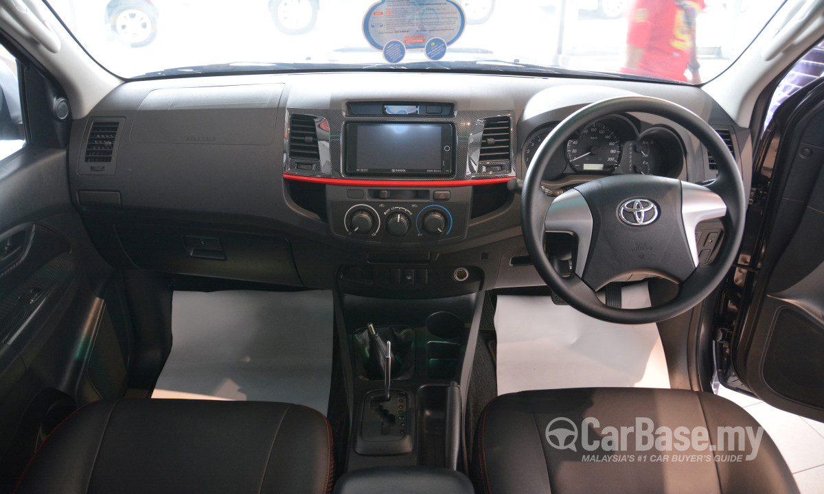 Toyota Hilux N70 Facelift 2011 Interior Image In Malaysia Reviews Specs Prices Carbase My