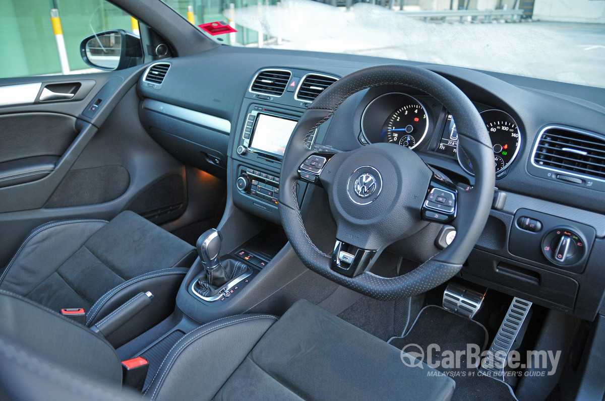 Volkswagen Golf R Mk6 R 2012 Interior Image 11452 In